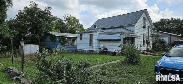 1613 N 6TH Street, Quincy, IL 62301