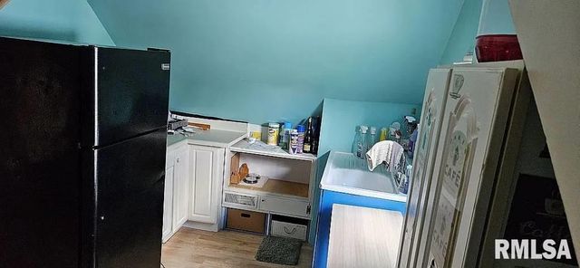 1613 N 6TH Street, Quincy, IL 62301