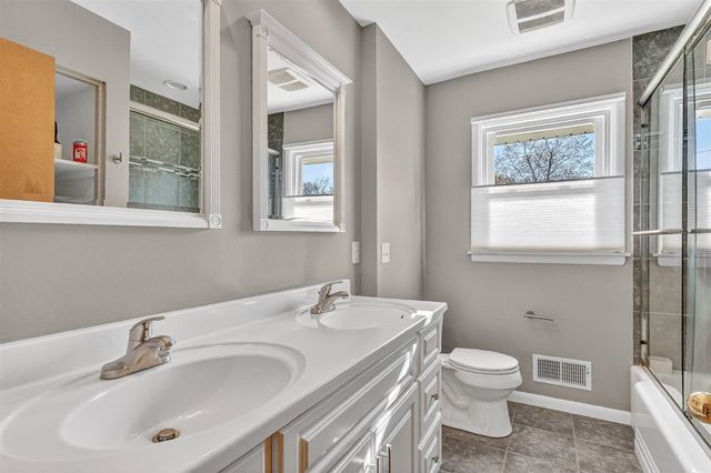 3923 Croyden Avenue, Kalamazoo, MI 49006