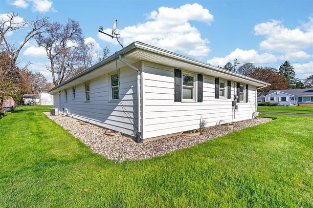 3923 Croyden Avenue, Kalamazoo, MI 49006