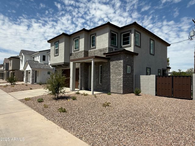 630 W LAREDO Street, Chandler, AZ 85225