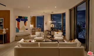 211 W Elm Court 14C, Los Angeles, CA 90067