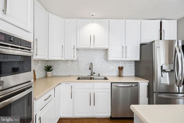 2 STONERIDGE CT, Stafford, VA 22554
