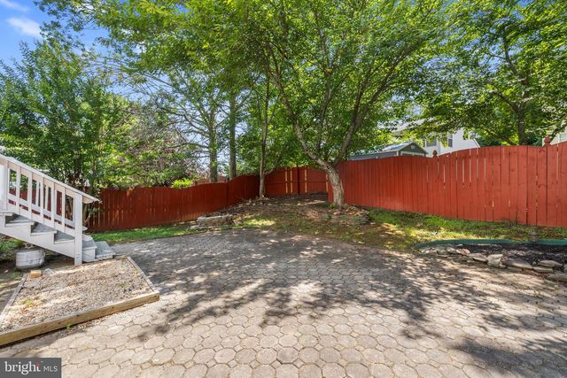 2 STONERIDGE CT, Stafford, VA 22554