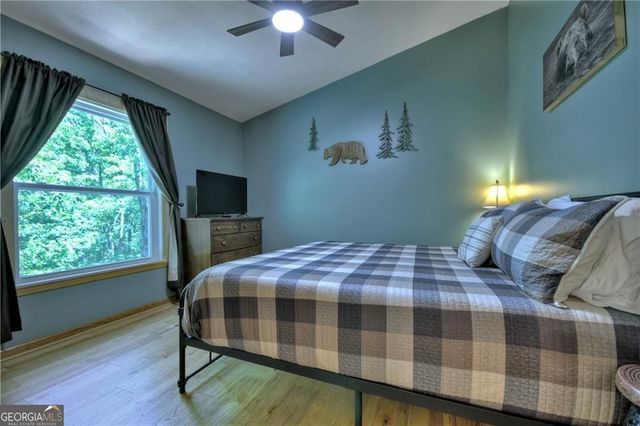 276 Pine Ridge Road, Ellijay, GA 30536