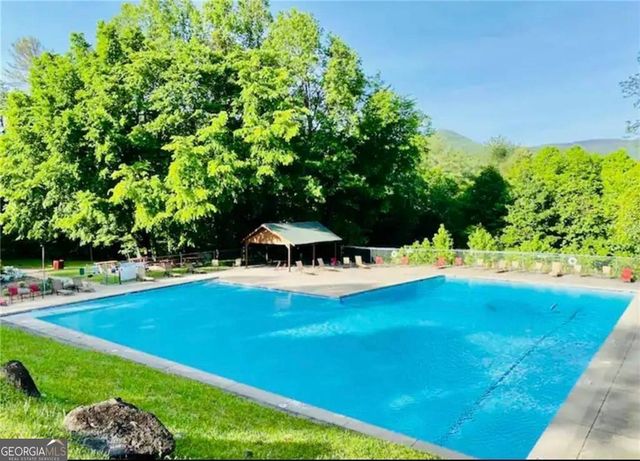 276 Pine Ridge Road, Ellijay, GA 30536