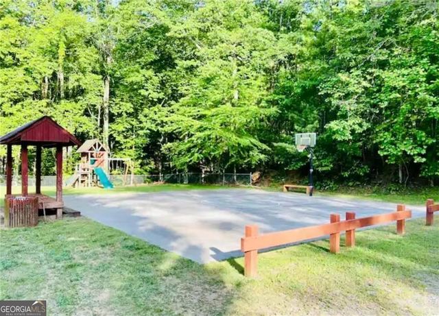 276 Pine Ridge Road, Ellijay, GA 30536