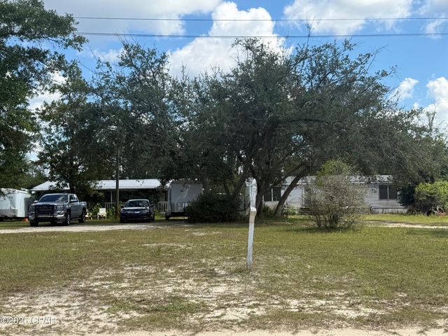 9412 Pat Road, Youngstown, FL 32466