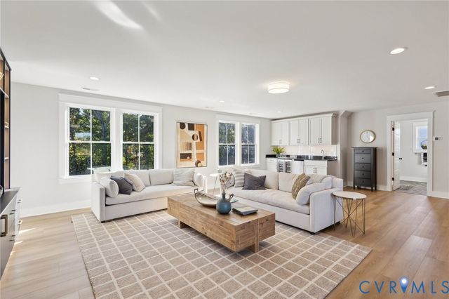 9463 Angels Share Dr, New Kent, VA 23124