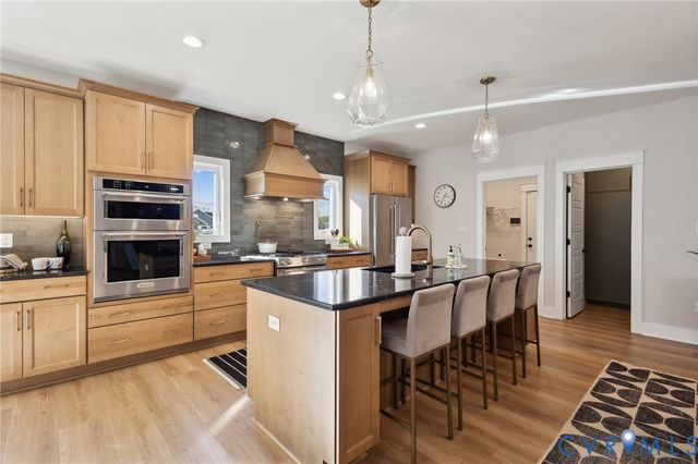 9463 Angels Share Dr, New Kent, VA 23124