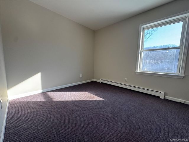 27 Dandelion Lane B, Wallkill, NY 12589