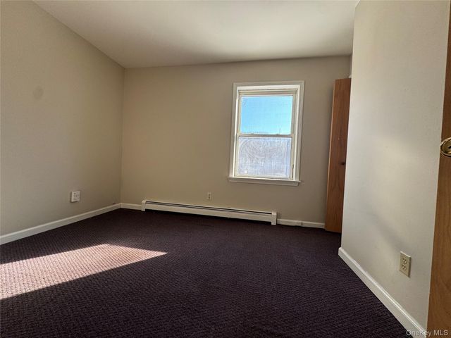 27 Dandelion Lane B, Wallkill, NY 12589