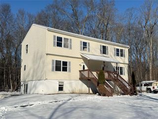 27 Dandelion Lane B, Wallkill, NY 12589