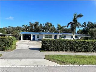 1745 Hanson ST, Fort Myers, FL 33901