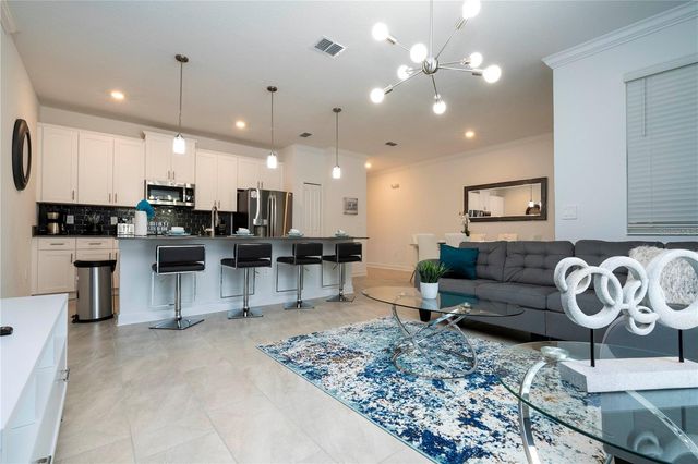 2569 READING TRAIL, Kissimmee, FL 34746