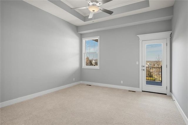 17366 S Raintree Drive Bldg J Unit 40, Olathe, KS 66062