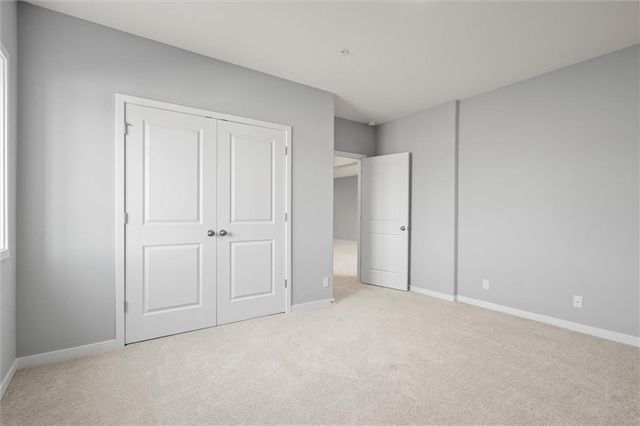 17366 S Raintree Drive Bldg J Unit 40, Olathe, KS 66062