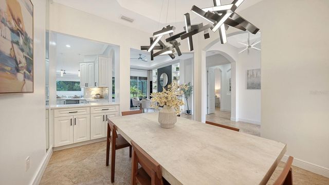 14250 SUNDIAL PLACE, Lakewood Ranch, FL 34202