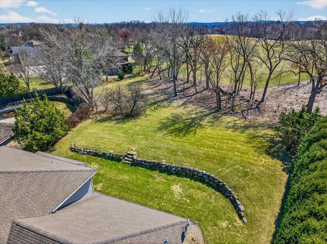 5753 Dawley Drive, Fitchburg, WI 53711