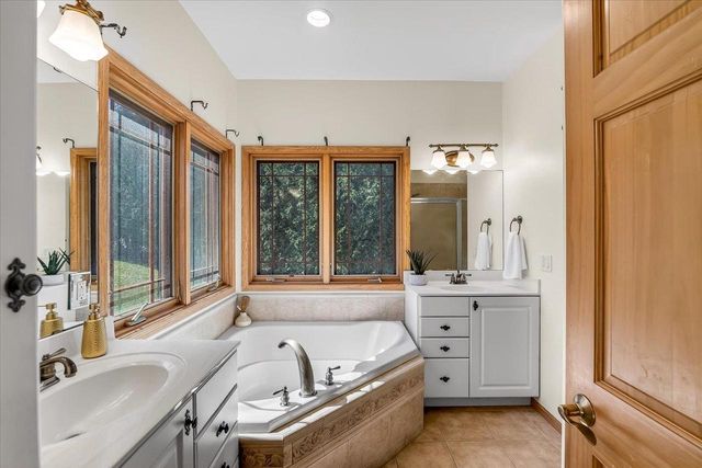 5753 Dawley Drive, Fitchburg, WI 53711