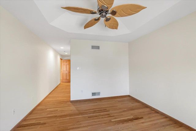 5753 Dawley Drive, Fitchburg, WI 53711