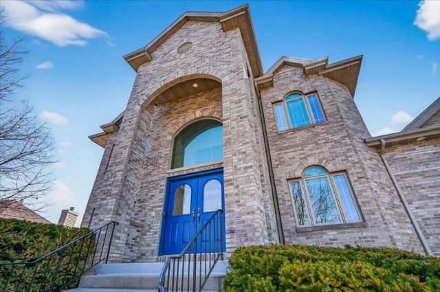 5753 Dawley Drive, Fitchburg, WI 53711