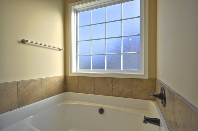 446 CYPRUS CT, Clarksville, TN 37040