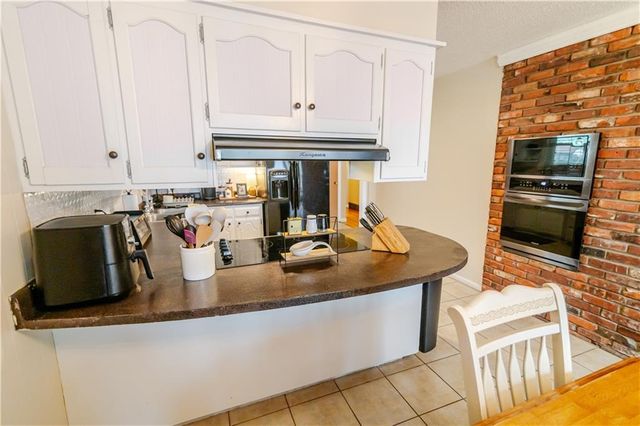 6354 Freeman Avenue, Kansas City, KS 66102