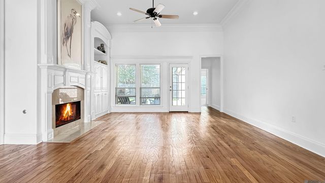 13583 Lakeway Dr, Prairieville, LA 70769