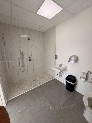 665 E 49 ST, Hialeah, FL 33013