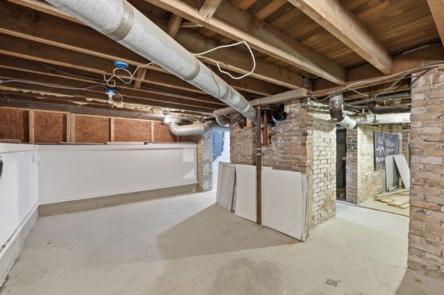 131 Front Street, Groveport, OH 43125