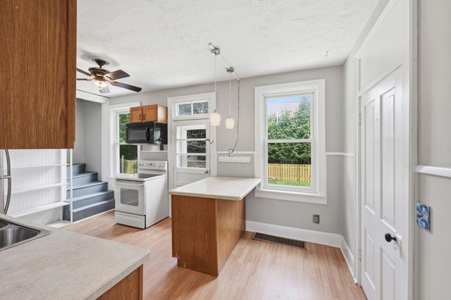 131 Front Street, Groveport, OH 43125