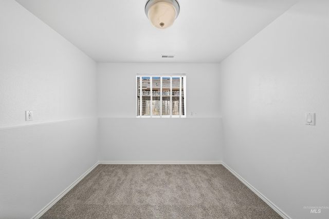 4766 N Bruxelles Dr, Boise, ID 83704