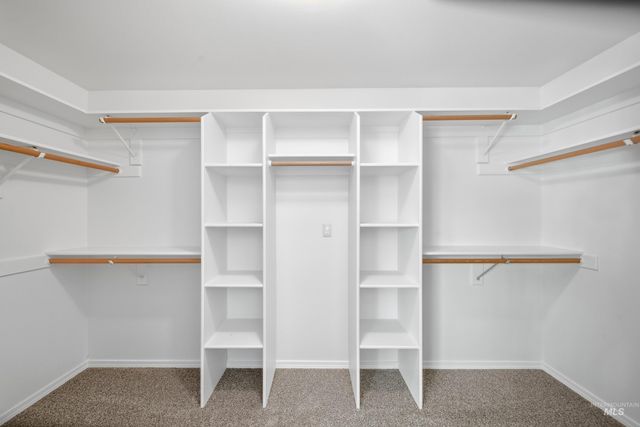 4766 N Bruxelles Dr, Boise, ID 83704