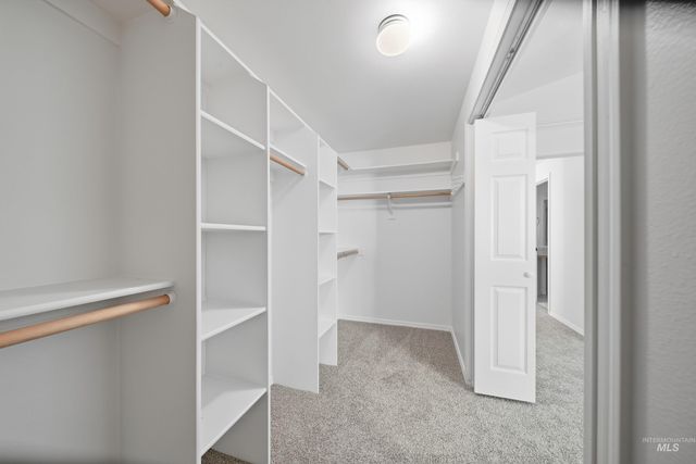 4766 N Bruxelles Dr, Boise, ID 83704