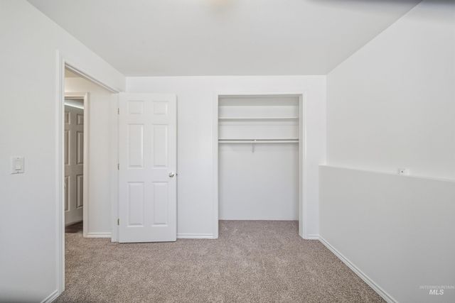 4766 N Bruxelles Dr, Boise, ID 83704