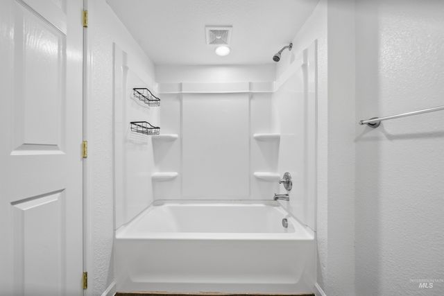 4766 N Bruxelles Dr, Boise, ID 83704