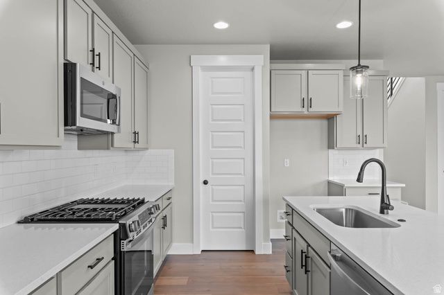 4992 W GREEN ASH LN, Highland, UT 84003