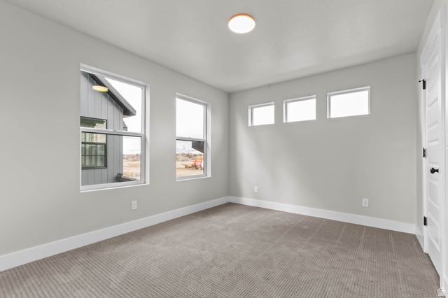 4992 W GREEN ASH LN, Highland, UT 84003