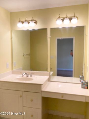 131 Burton Road, Southport, NC 28461