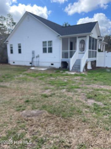 131 Burton Road, Southport, NC 28461