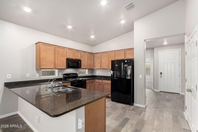 854 W LOWELL Drive, San Tan Valley, AZ 85140