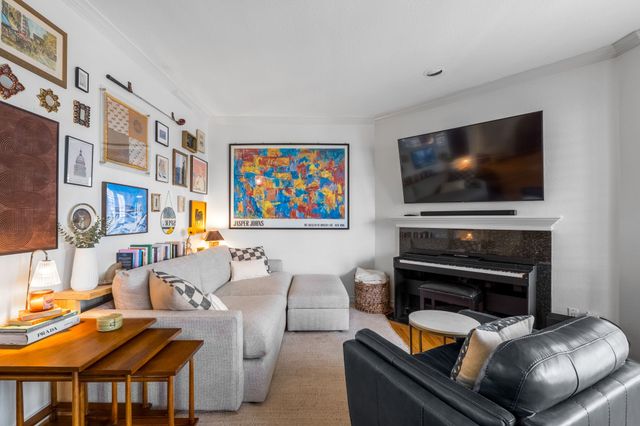 3208 Cole Avenue 1111, Dallas, TX 75204