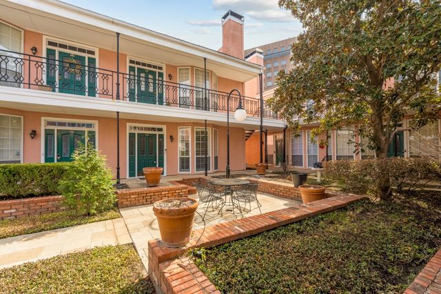 3208 Cole Avenue 1111, Dallas, TX 75204