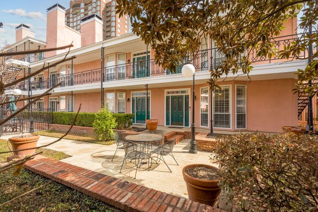 3208 Cole Avenue 1111, Dallas, TX 75204