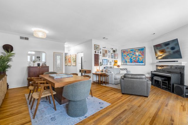 3208 Cole Avenue 1111, Dallas, TX 75204