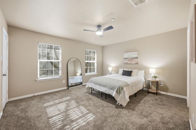 2522 Durango Ridge Drive, Bedford, TX 76021