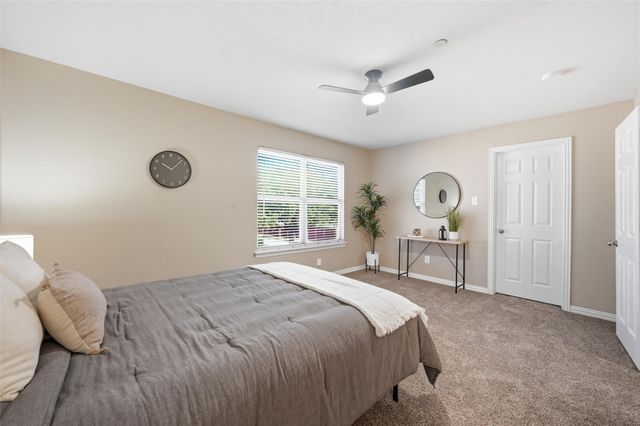 2522 Durango Ridge Drive, Bedford, TX 76021