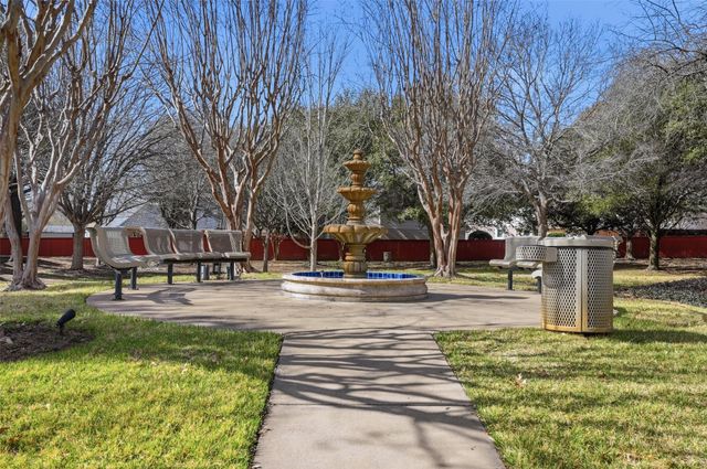 2522 Durango Ridge Drive, Bedford, TX 76021