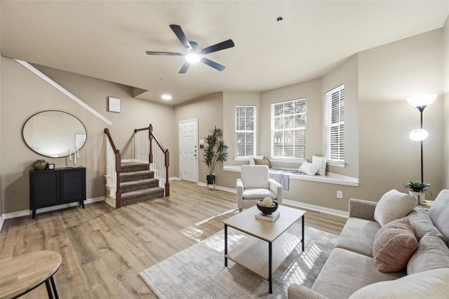 2522 Durango Ridge Drive, Bedford, TX 76021